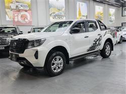 نيسان نافارا